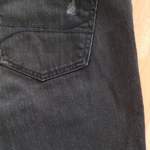 Hollister Destroyed Cut Off Button Fly Jean Shorts Size 30 - Picture 9 of 9